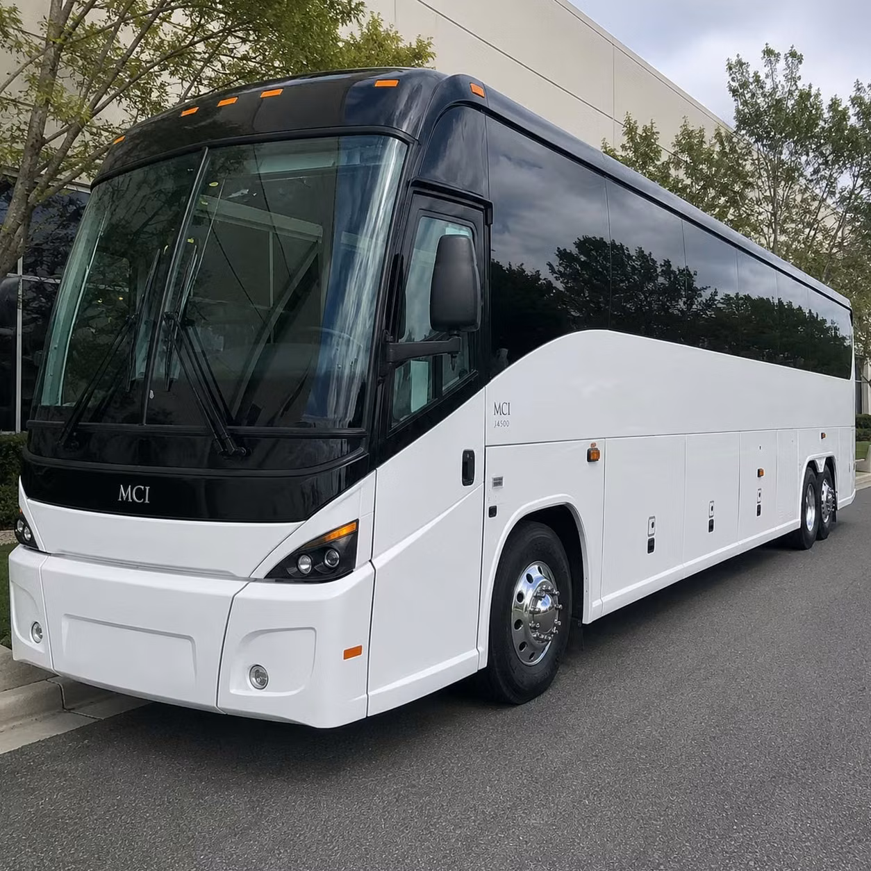 shuttle employees between santa clara s tech campuses and major transit hubs
